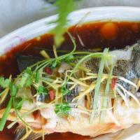 Steamed Whole Fish / 清蒸全鱼 · 