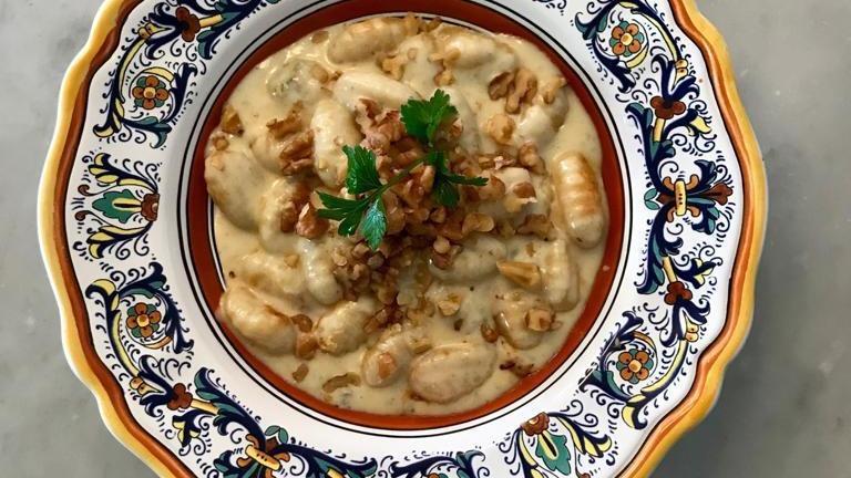 Gnocchi Gorgonzola E Noci · Potato dumpling with gorgonzola cheese and walnuts.