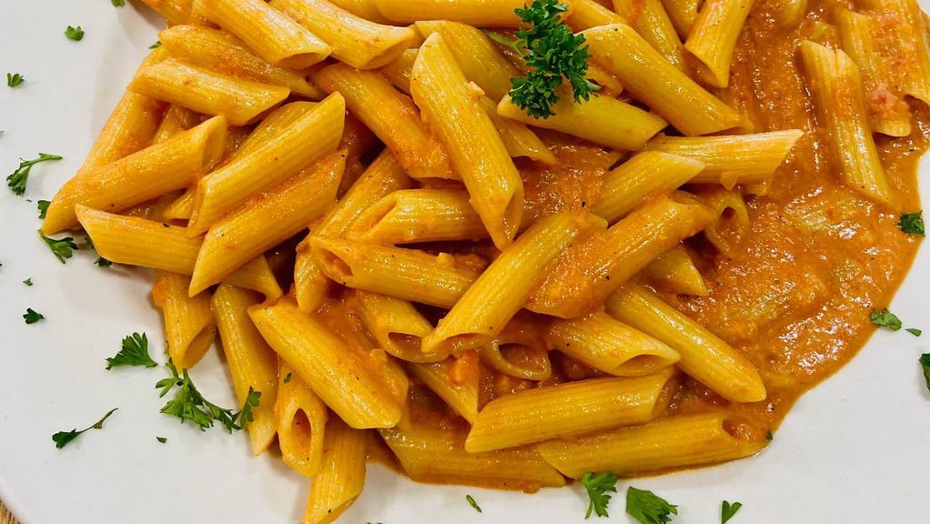 Penne Vodka Sauce · Penne with homemade vodka sauce HALF TRAY