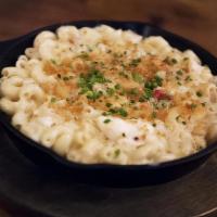 Dave’S Lobster Mac · Fresh Lobster Blended with Fontina & Romano Cream Sauce