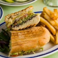 Avocado White Cheese Torta Combo · White cheese, avocado, black beans, red onion, lettuce, tomato, chipotle mayo on a toasted r...