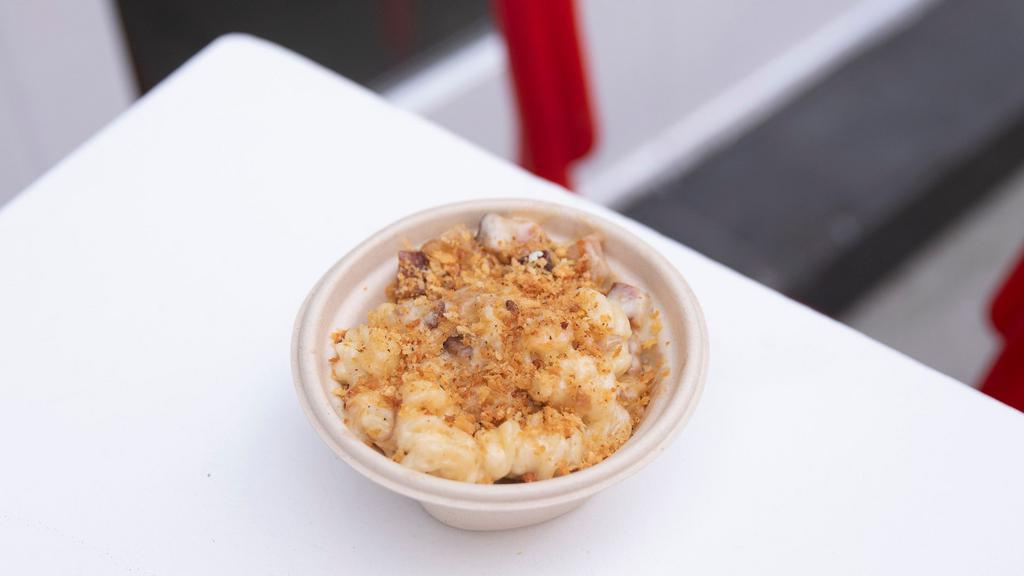 French Onion - Meal Mac · Gruyere, Fontina, Bacon, Caramelized Onions