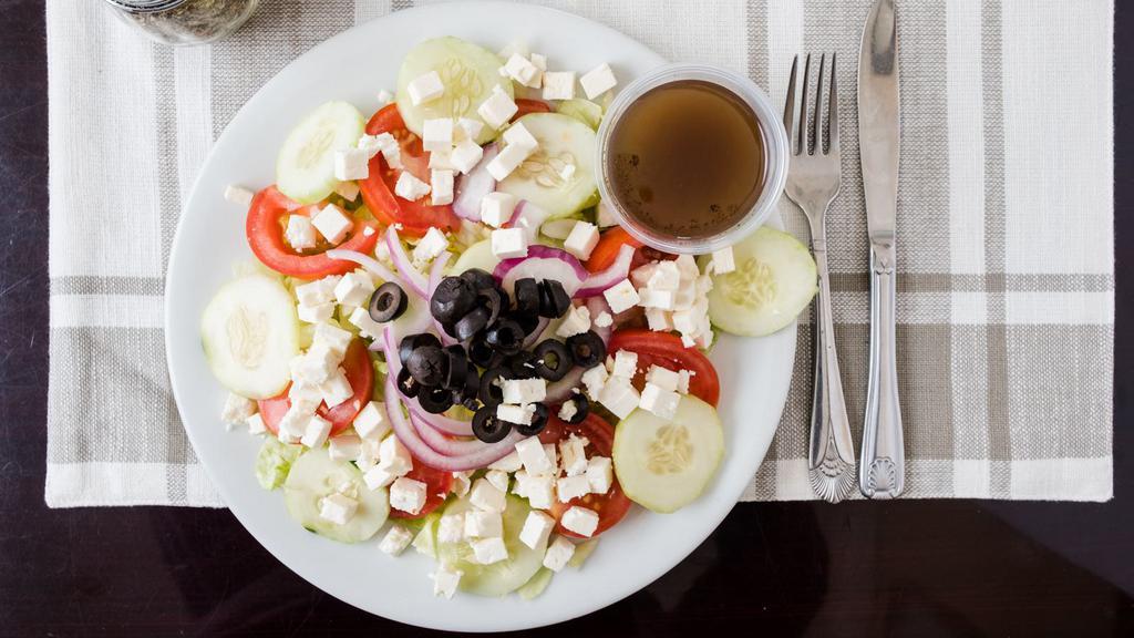 Greek Salad With Chicken · 