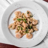 Fettuccine Gamberetti · Homemade Fettuccine with Shrimp, Portobello
Mushroom and Tomatoes. Sautéed in Garlic, Oil an...