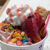 Strawberry Shortcake · 142991795 favorite: Original base with fresh strawberries. Toppings include fruity pebbles, ...