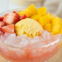 Strawberry Mango Juice Sago And Lychee Jelly · w. Mango Ice Cream.