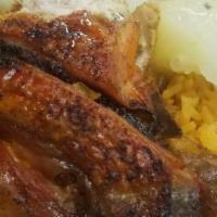 Roasted Chicken  · UN POLLO ENTERO , CON ARROZ Y HABICHUELA TODO SEPARADO