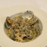 Linguine With Clam Sauce · Linguine with Red Or White Clam Sauce
