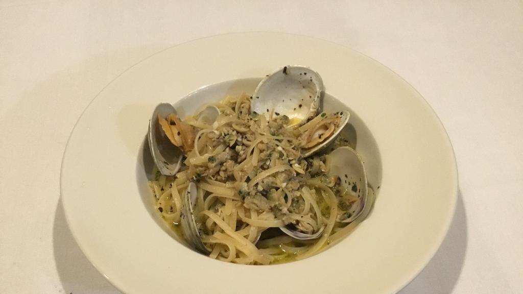 Linguine With Clam Sauce · Linguine with Red Or White Clam Sauce