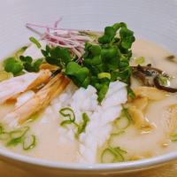 Seafood Ramen · Pork broth, wakam, shrimp, scallops, squid, green cabbage, kikurage, sweet corn, bamboo, sca...
