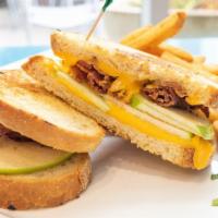 Donna'S Famous Grilled Cheese · Granny smith apples, american cheese, bacon.