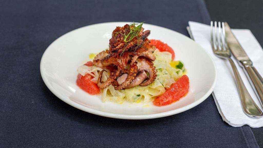 Pulpo With Raw Fennel & Grapefruit · 