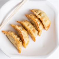 Gyoza · fried pork dumpling