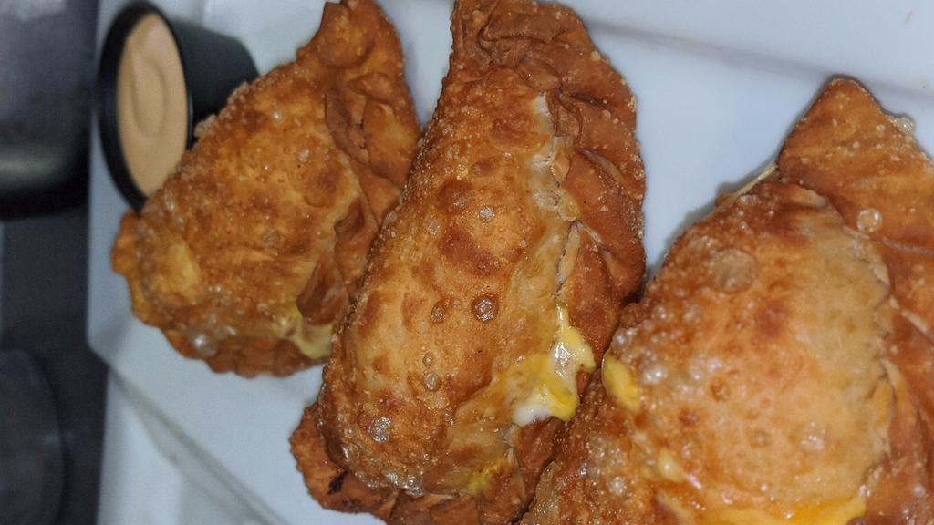 Empanadas (6) · 6 Crispy turnovers filled with beef, chicken, pork or cheese.
3 for $9 / 6 for $15