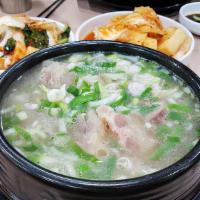 도가니탕(Dogani Tang) · ox knee soup