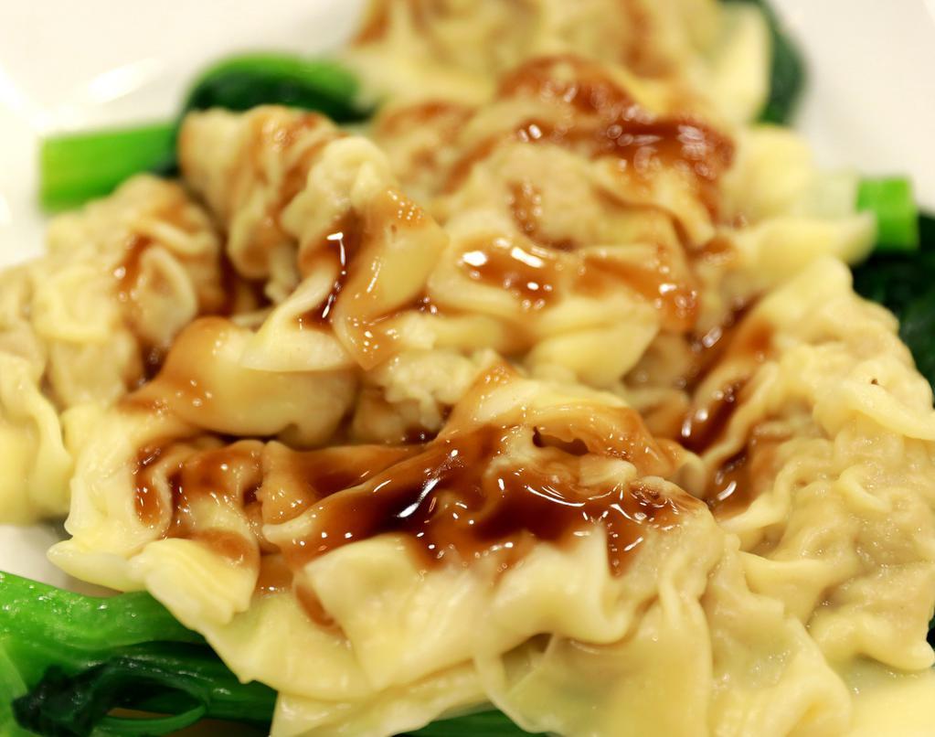 Dumplings With Oyster Sauce / 蚝油水饺 · 
