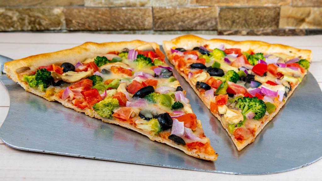 Simply Veggie Pizza · Fresh tomatoes with broccoli.