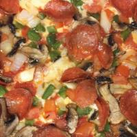 Fresh Farmer Pizza · Fresh mushrooms, sweet onions, plum tomatoes, and green peppers.