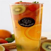 Deluxe Signature Fruit Tea · 33 oz oolong tea or jasmine green tea with variety of fresh fruits.
