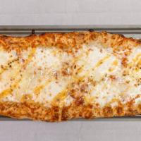 Quatreto · White garlic sauce, shredded mozzarella, ricotta cheese, fresh mozzarella, parmesan cheese, ...