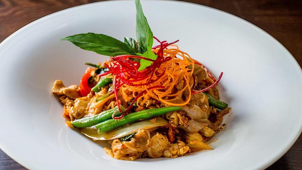 * Drunken Noodle (Pad Kee Mao)  · Spicy. Stir-fried flat noodle, egg, onion, bell pepper, carrot, basil, bamboo shoot w/ chili garlic brown sauce.

* Indicates spicy and we can adjust the amount of spices according to your taste. (Please let us know if you have any dietary restrictions or food allergies)