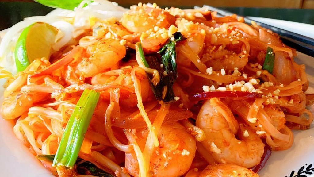Pad Thai Noodle · Spicy.