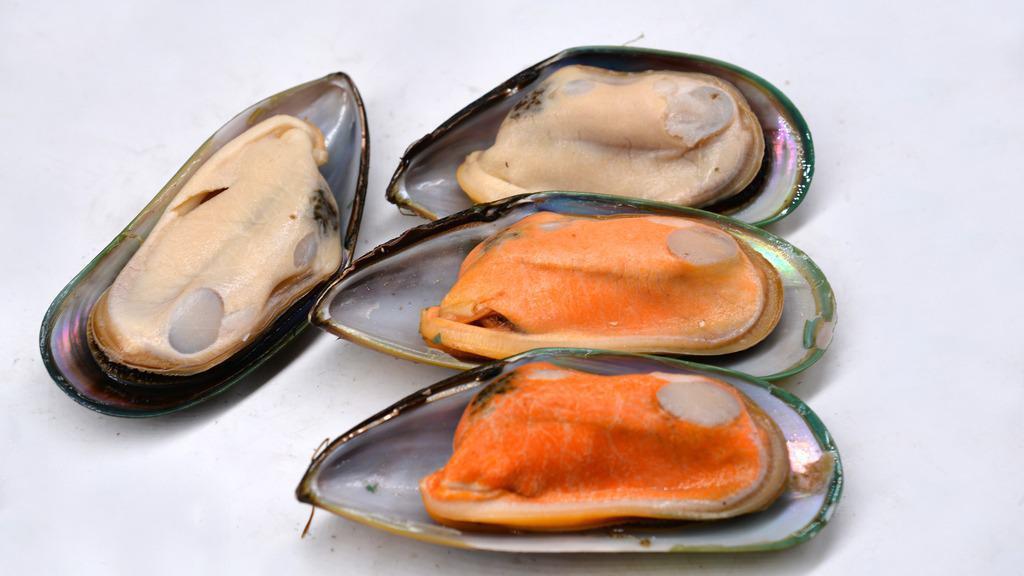Green Mussel · One pound.