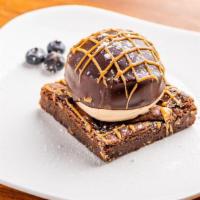 Peanut Butter Mousse Brownie · 100% vegan and gluten free.