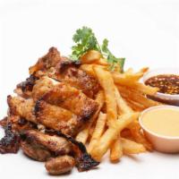 Roasted Chicken(8Oz) & Fries · Boneless Roasted chicken thigh served w/ a side of fries & spicy mayo