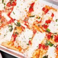 Grandmas Pizza · Tomato, garlic, basil, oregano and fresh mozzarella.