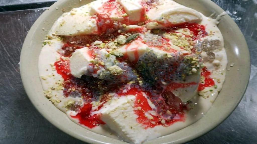 Falooda · Special cold Pakistani sweet people love to eat.