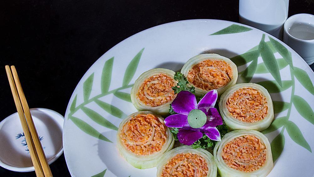 Valerie'S Naruto · Spicy crabmeat rolled with cucumber (no rice)