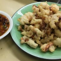 Gganpung O-Jinguh(깐풍오징어) · Spicy. Deep-fried squid with spicy garlic sauce.