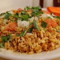 Bombay Bhelpuri (Gluten-Free, Vegan) · One of the most popular street foods in India. Delicious mixture of puffed rice, sev, tomato...