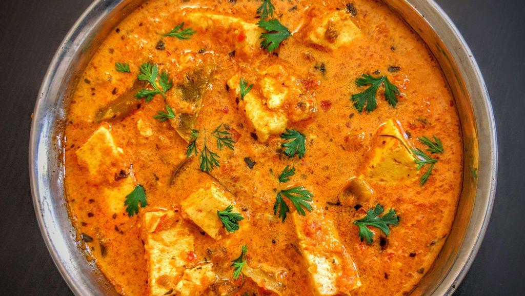 Kadai Paneer Masala · Dairy. A mouthwatering combination of cottage cheese cooked in creamy tomato sauce, onion & traditional Indian spices.