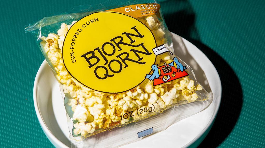 Bjornqorn Popcorn · Vegetarian, Vegan, Gluten-Free. Non-gmo popcorn, nutritional yeast, popped by the sun.