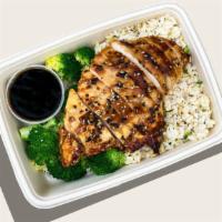 Chicken Teriyaki Hot Plate · Gluten-free*, Dairy-free. Chicken, brown rice, broccoli, sugar snap peas, nori, sesame, gree...