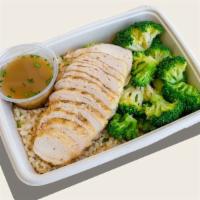 Lean & Clean Protein Plate · Gluten-free*. Grilled free-range chicken breast, brown rice with green onion, steamed brocco...