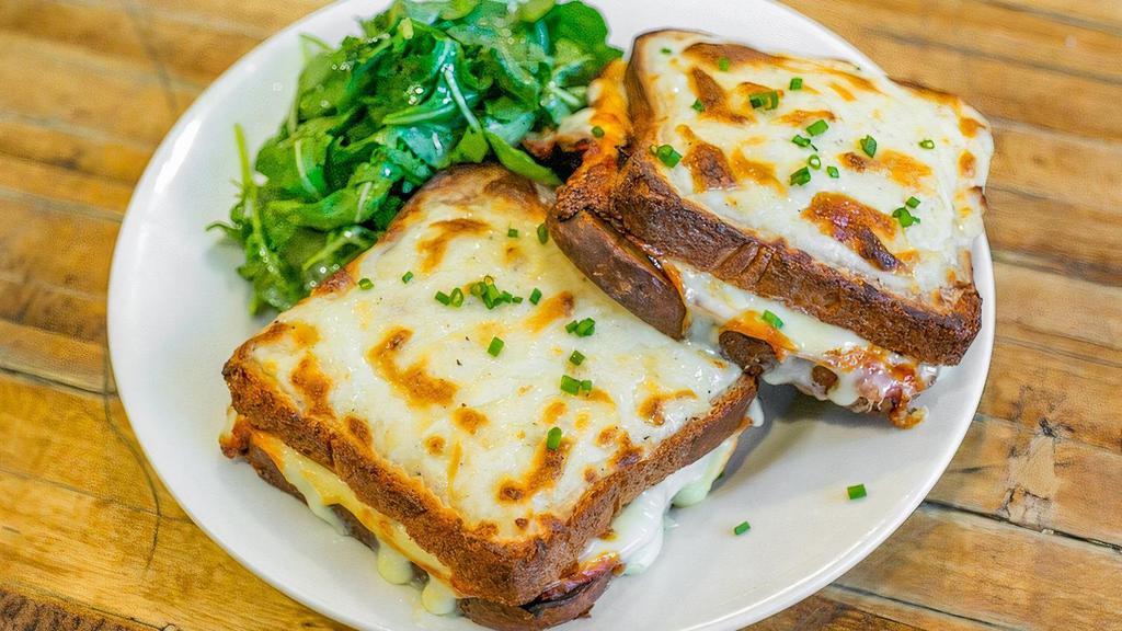 Croque Monsieur · Jambon de Paris and gruyere on toasted brioche, topped with mornay sauce