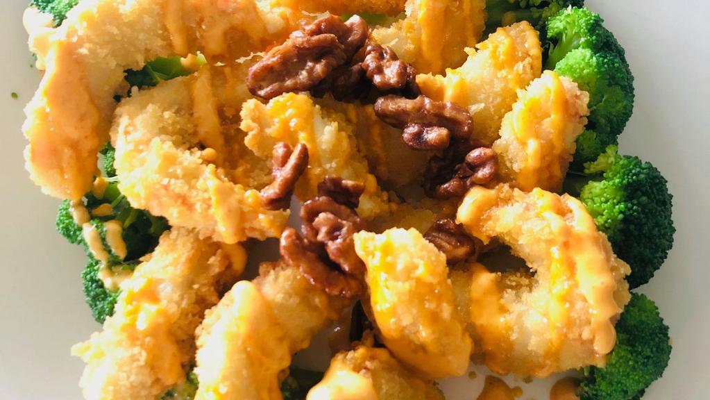 Crispy Walnut Shrimp · Fried Konnyaku Shrimp w/ Spicy Vegan Mayo & Candied Walnut.
Served with white rice or brown rice.
