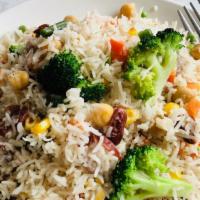 Rainbow Fried Rice · Chickpea, Kidney Bean, Broccoli, Corn, Pepper, Pea, Carrot, Onion, Garlic.