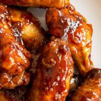 Chicken Wings With Garlic Sauce · 
