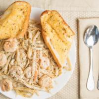 Alfredo Pasta · Served with Garlic Bread