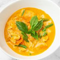 Yellow Curry (Spicy) · Potatoes, carrots, string beans and onion with curry powder in coconut milk. Gluten free, sp...