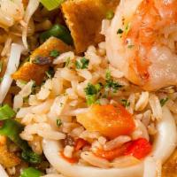 Seafood With Yellow Rice (Arroz Con Mariscos) · 