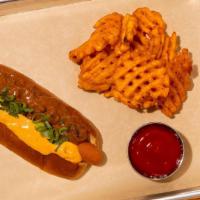 Chilli Dogz · Premium Wagyu beef dog topped with chili and queso cheese
