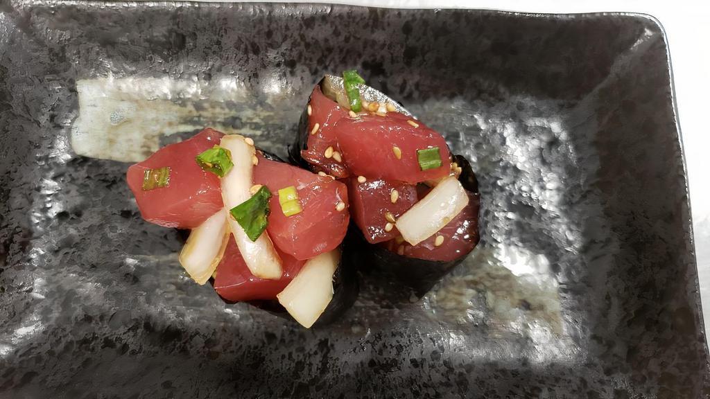 Shoyu Wasabi(Gunkan) · Ahi, Green Onion, Onion, Sesame Seed, Wasabi