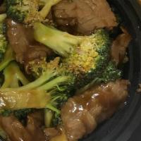 Chicken With Broccoli · Favorite. Served with white rice.