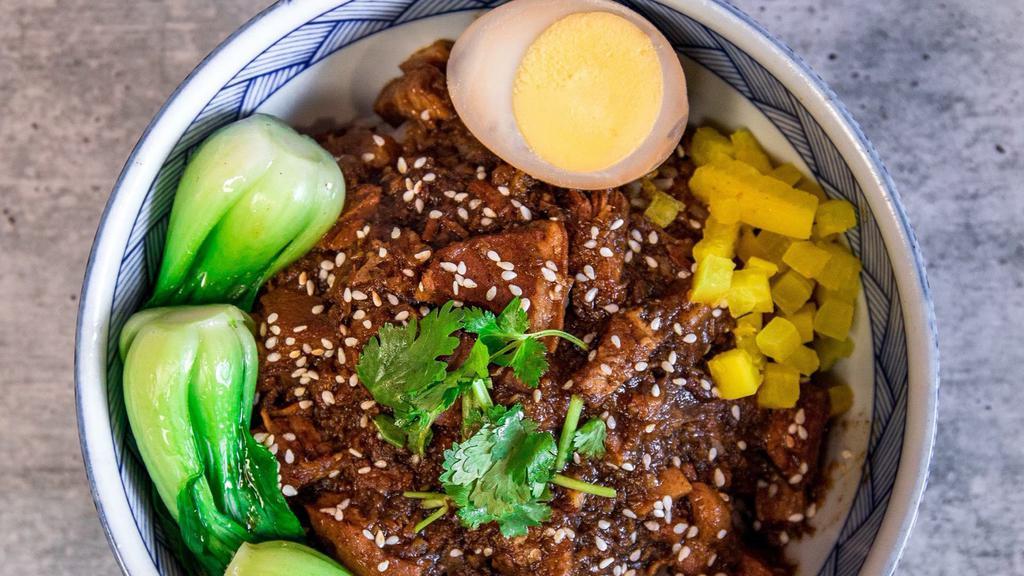 Braised Pork Rice Bowl 卤肉饭 · Shanghai-nese Style