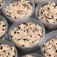 Cookie Dough Tub* - 16 Oz · 8 oz or 16 oz container of our homemade chocolate chip cookie dough. 4 servings per container